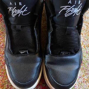 Men’s Nike Flights